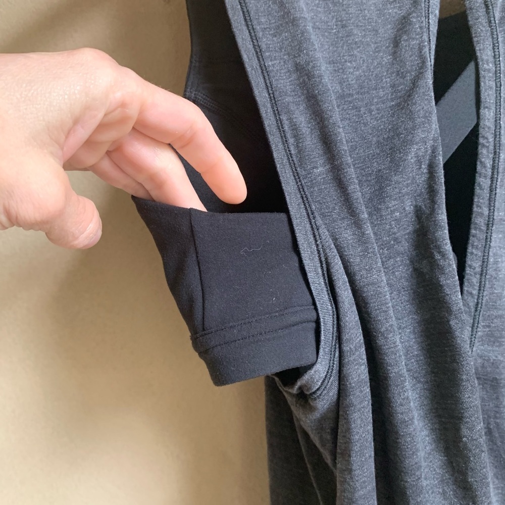 EUC✨Lululemon Built In Bra Top - Picture 9 of 12